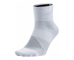Nike socks lightweight quarter running